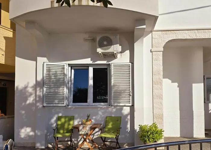 Апартаменты Seaside Петрчане