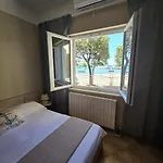 Seaside Petrcane