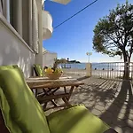 Seaside * Petrcane